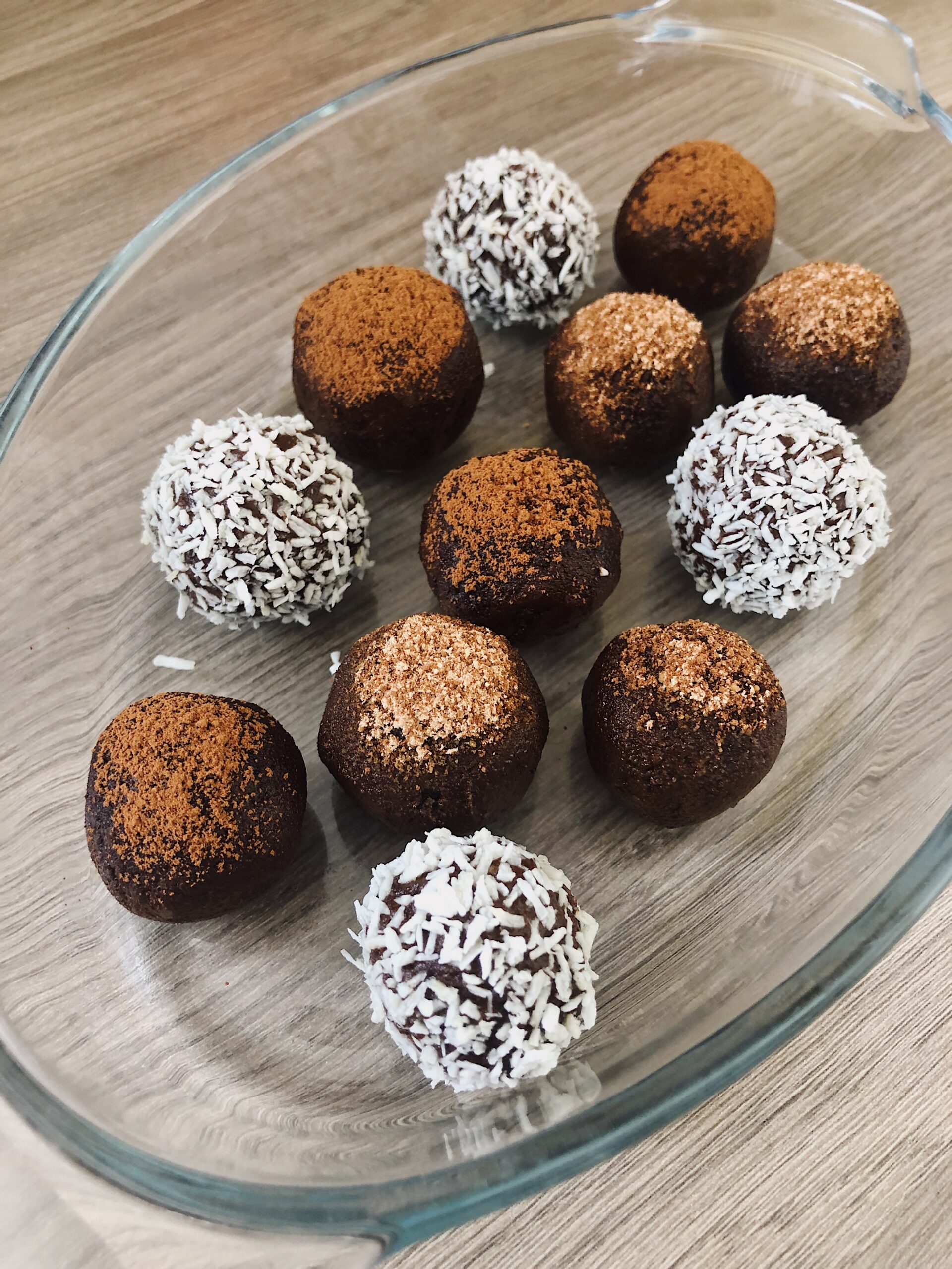 Recipe: Super Chewy Low Carb Brownie Bites