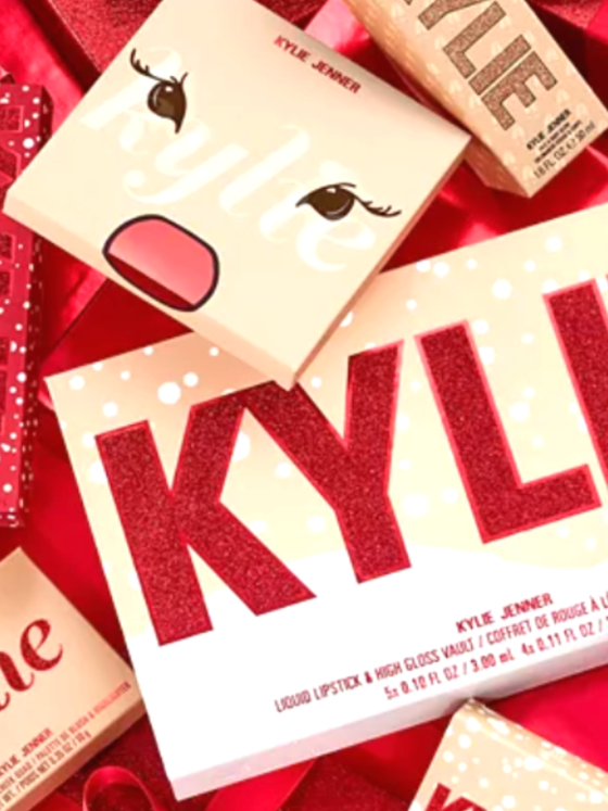 Prepping For The Holidays With Kylie Cosmetics